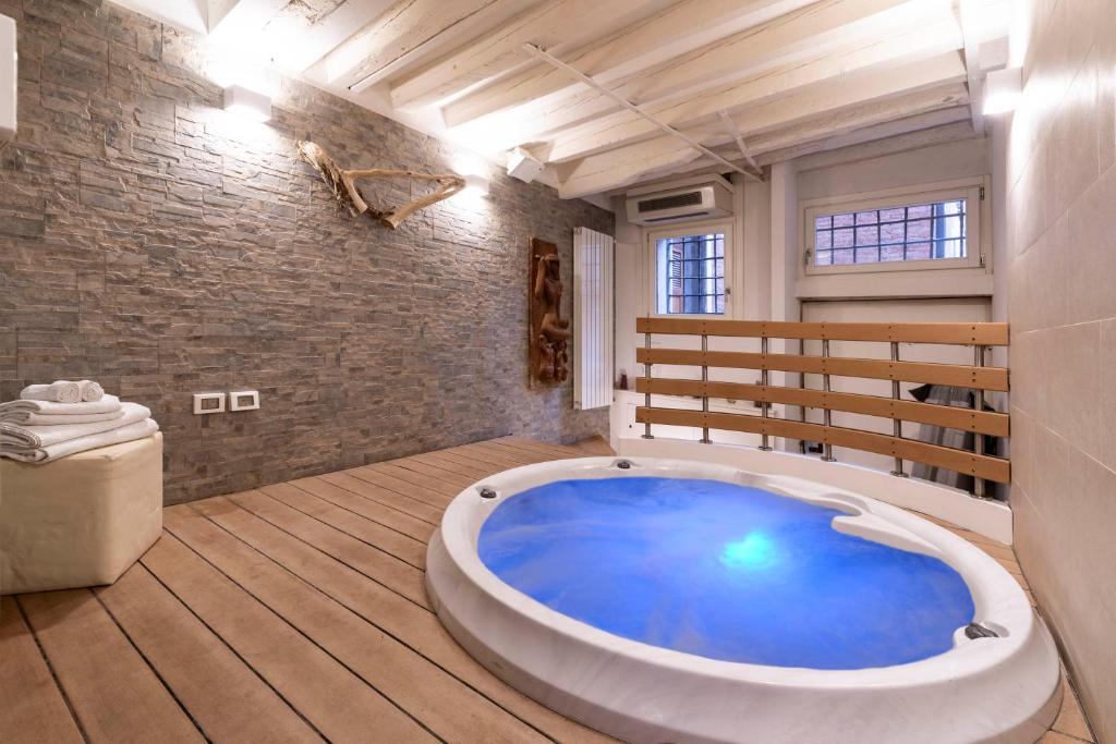 San Samuele Venezia Centro+ Wellness Pool Jacuzzi photo 3