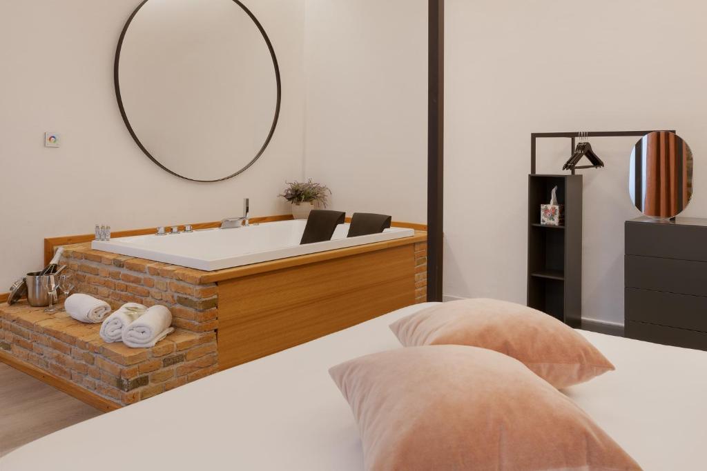 San Nicolò Suites photo 2