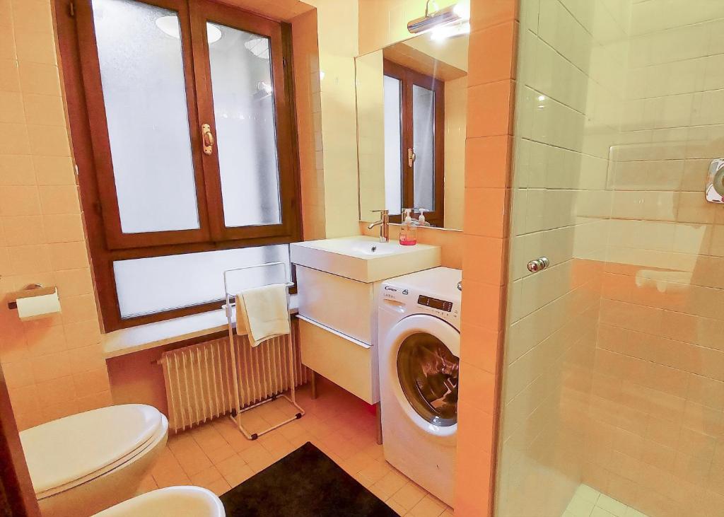 San Zeno Apartments photo 3