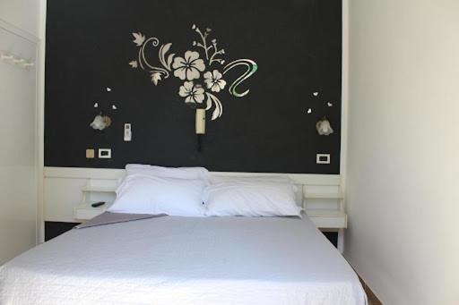 Booking.com: Hotels in Rimini. Book your hotel now! photo 2