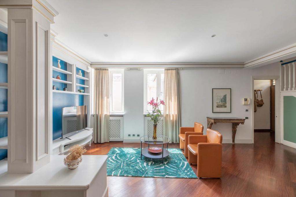 iFlat Margutta Colors on Canvas Apartment photo 2