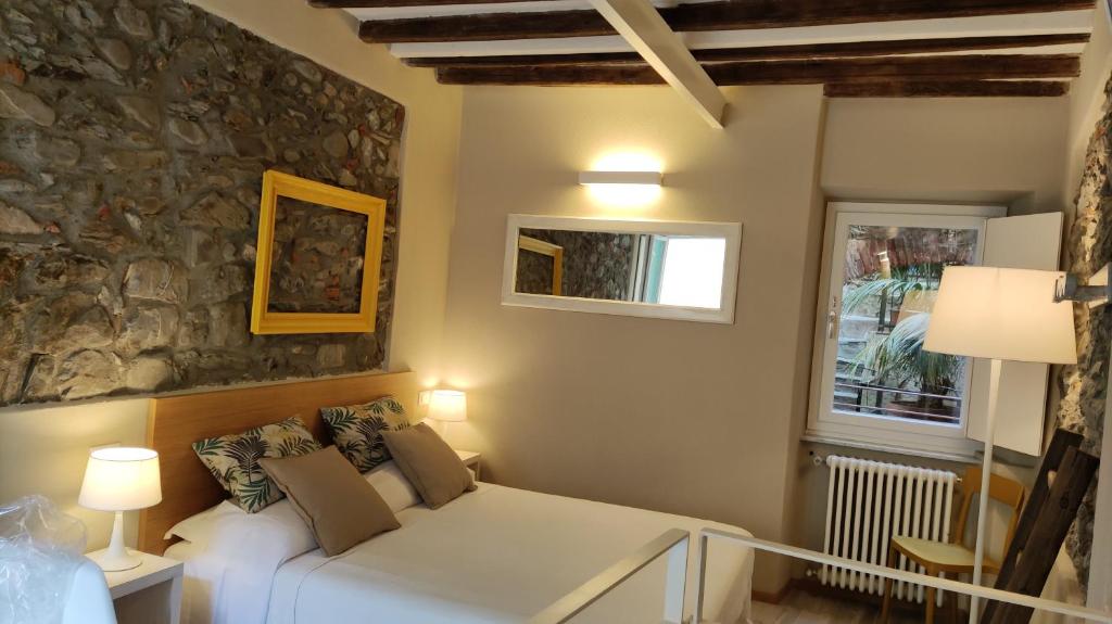 Santa Marta Rooms - Vernazza photo 2