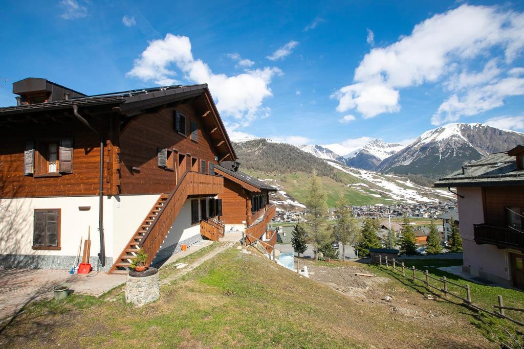 Casa Ciuk - Happy Rentals photo 2