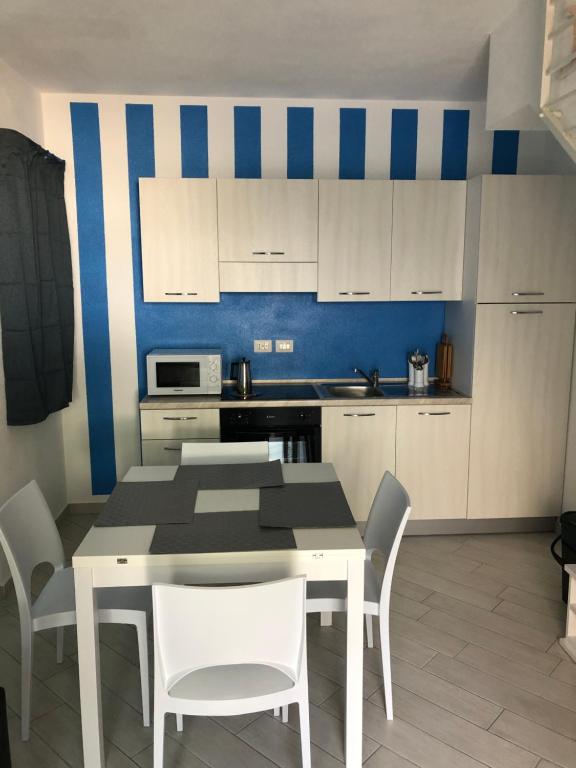Villetta Morello con piscina e giardino privato — photo 1