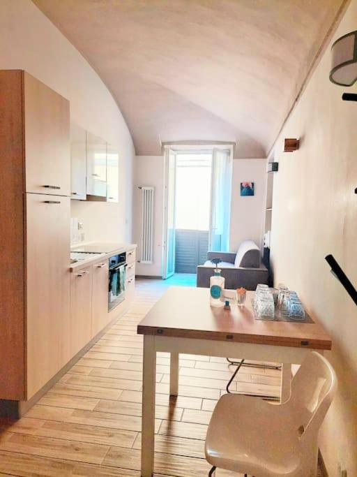TO - HOLIDAY HOUSE photo 3
