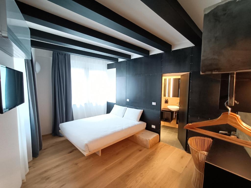 Le Meridiane City Rooms In Trento photo 2