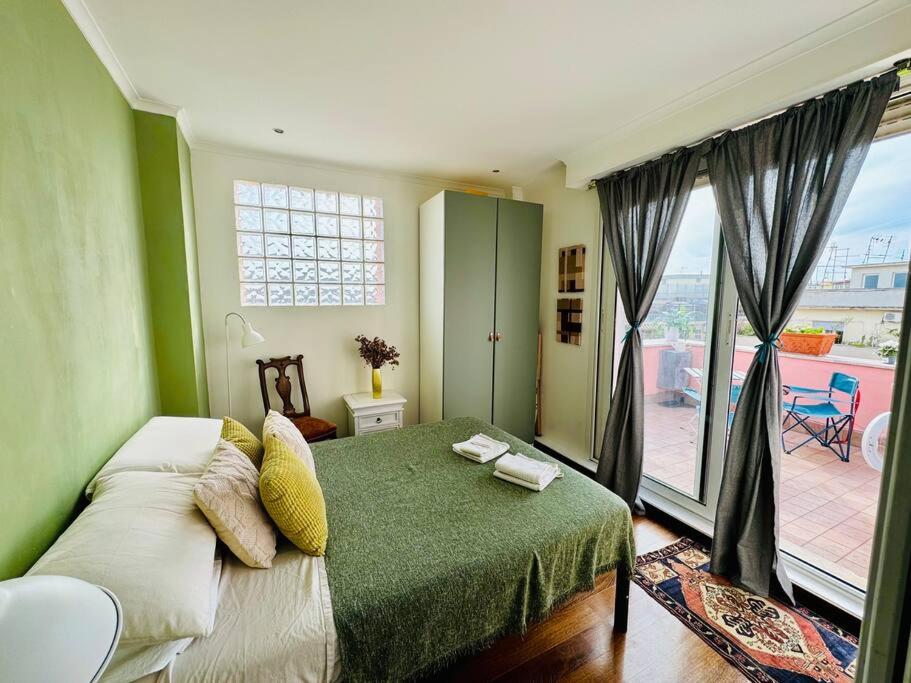 Appartamento penthouse con terrazzo vista a Monteverde photo 2