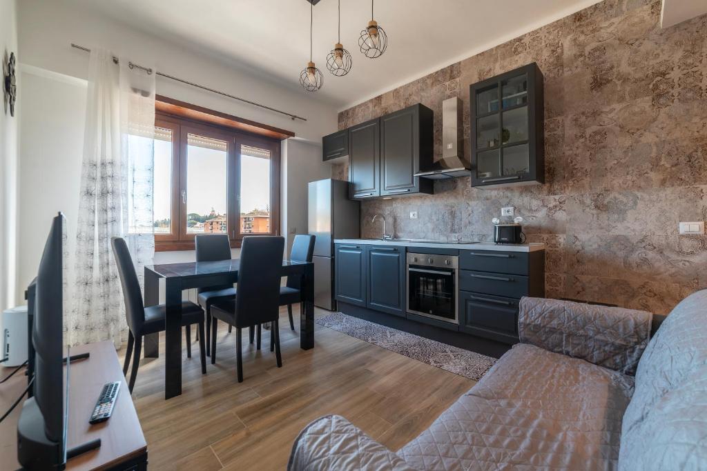 GuestHost - Valle Aurelia Elegant Apartment — photo 1