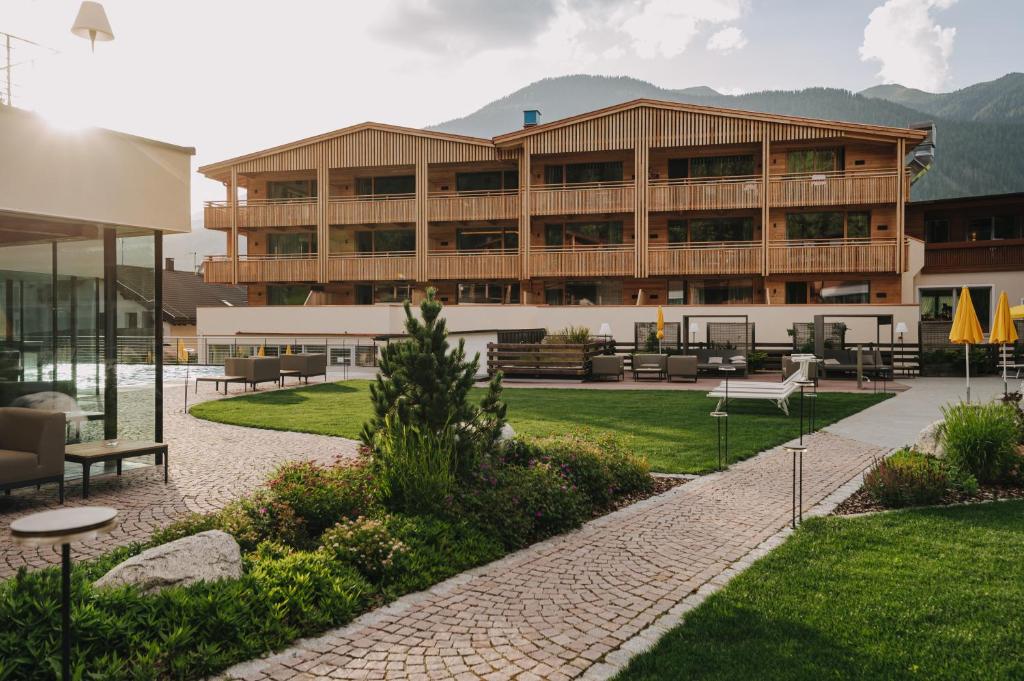 Alpine Nature Hotel Stoll — photo 1