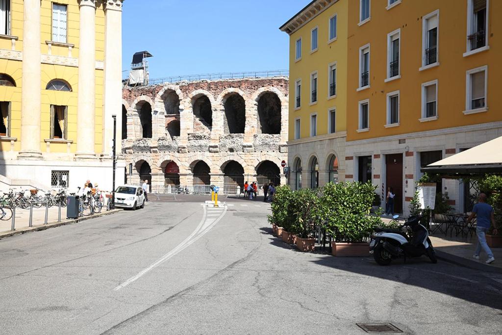 Romantic Verona photo 2