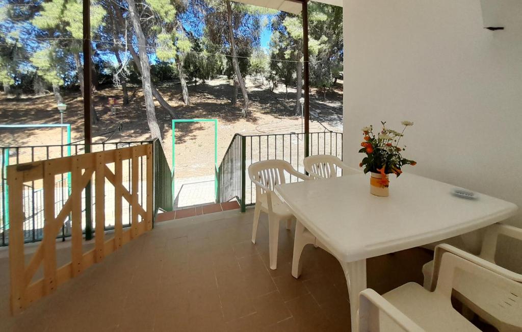 Lovely Apartment In Vieste With Wifi photo 2