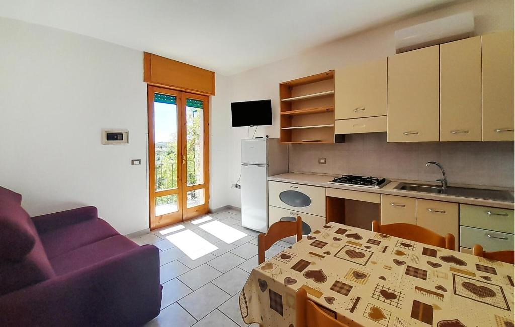 Lovely Apartment In Vieste With Wifi photo 3