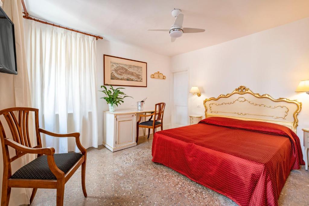 San Luca Flats photo 2