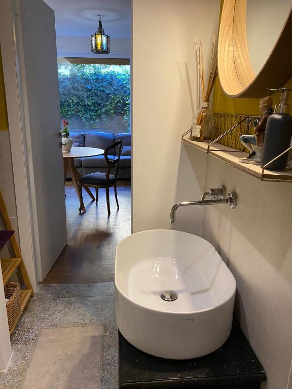 Booking.com: Hotels in Rome. Book your hotel now! photo 3