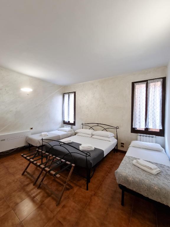 Rialto House photo 2