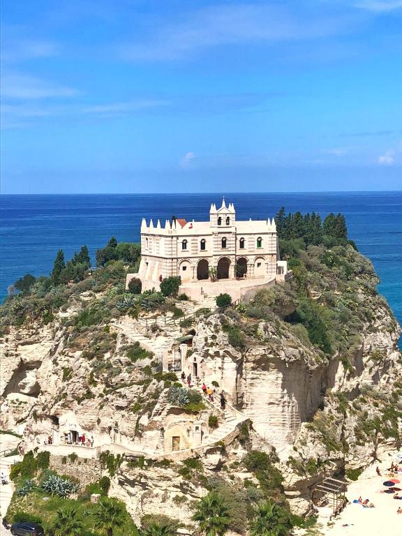 S'O Suites Tropea photo 3