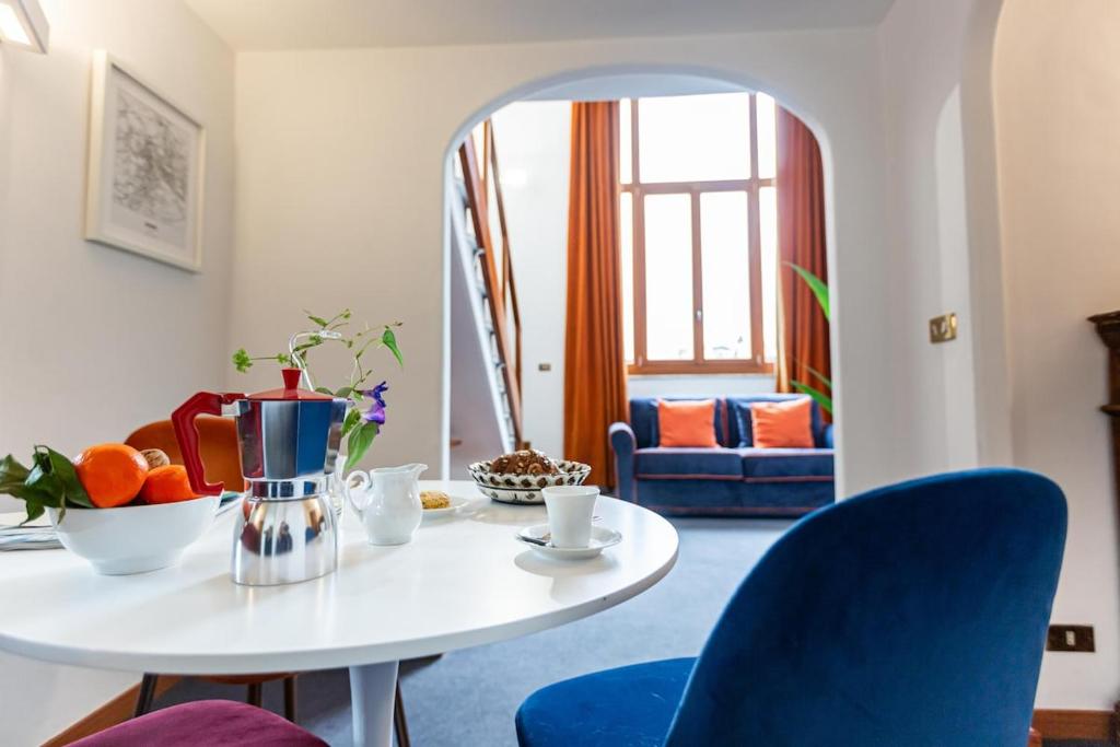 Spanish Steps Luxury Apartment — photo 1