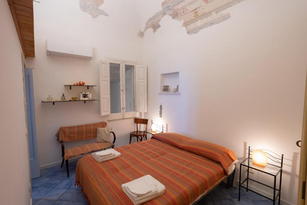GuestHost - Sirene Seaview Apartment with Balcony photo 2