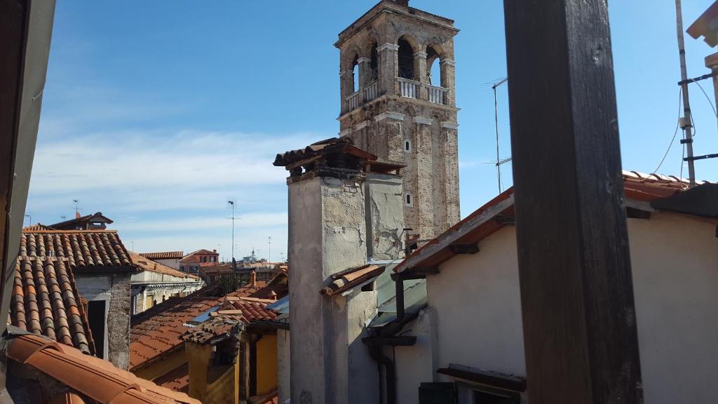 rialto1082 photo 2