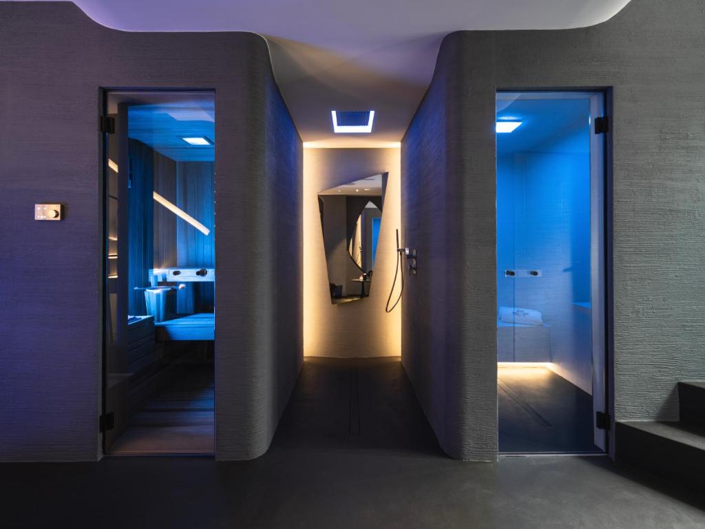 THE CAVE Suites SPA photo 3