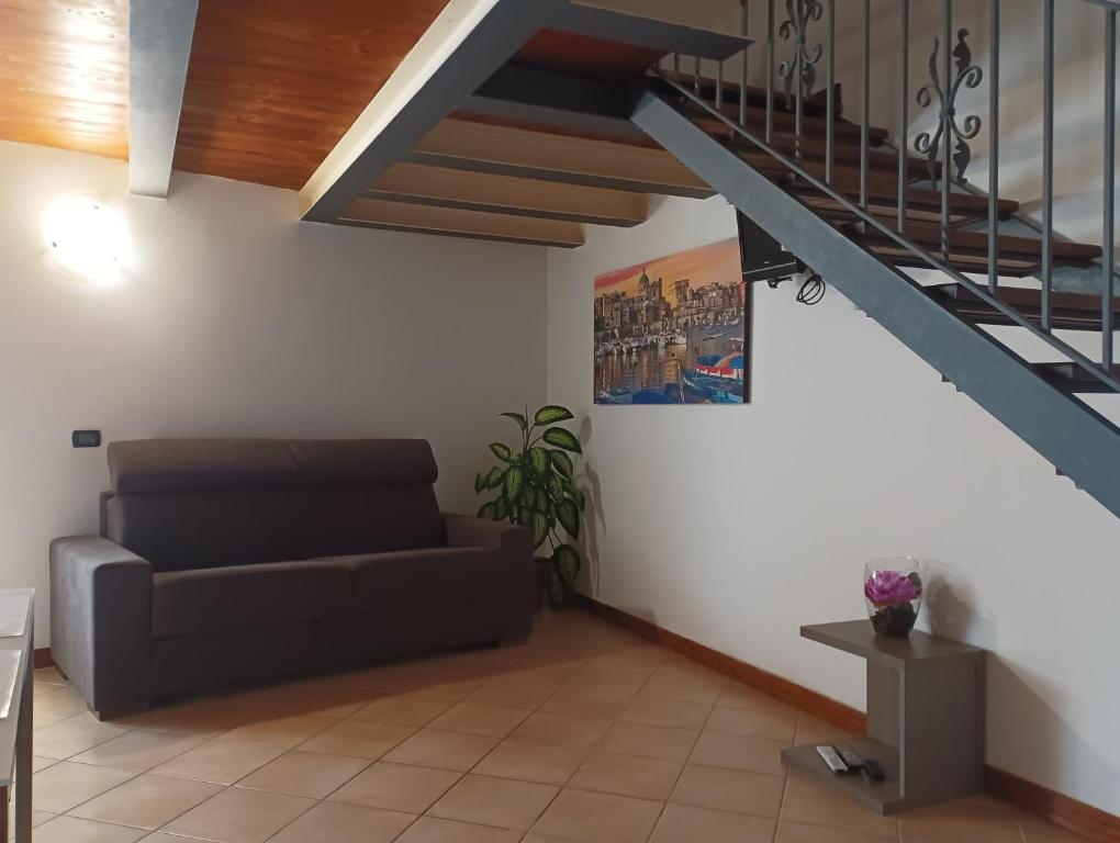 Threehouses — photo 1