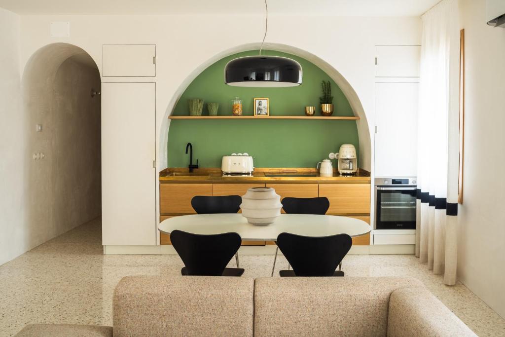 San Domenico Apartment with Garden View R&R — photo 1