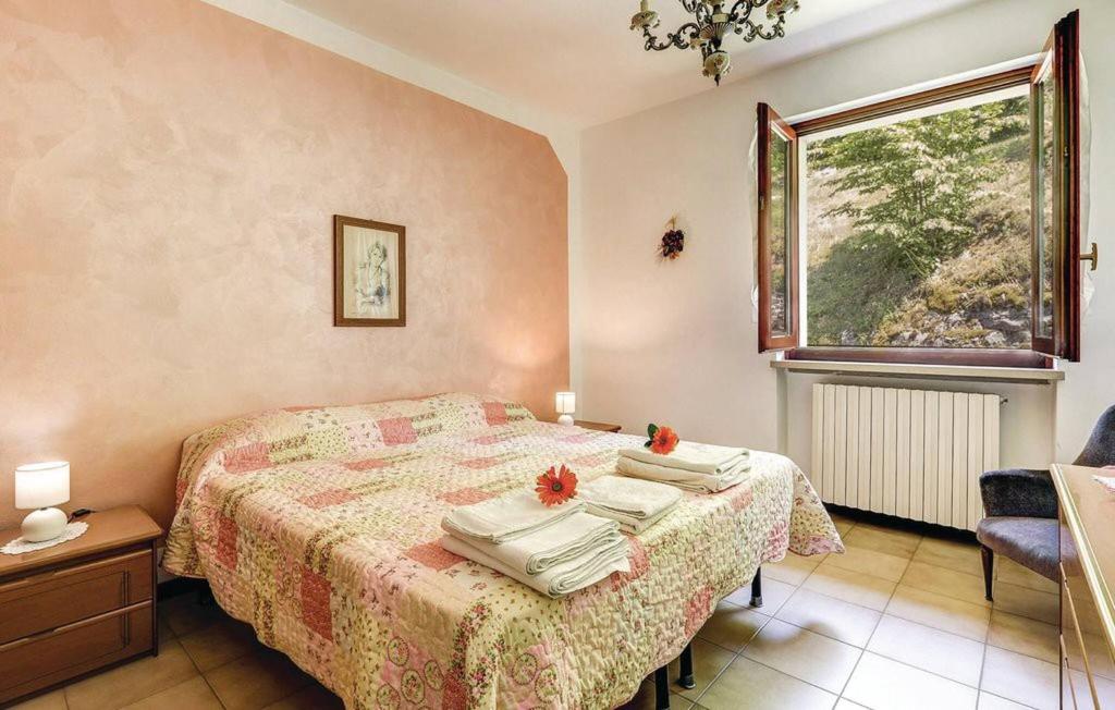 sunny villa apartment photo 2