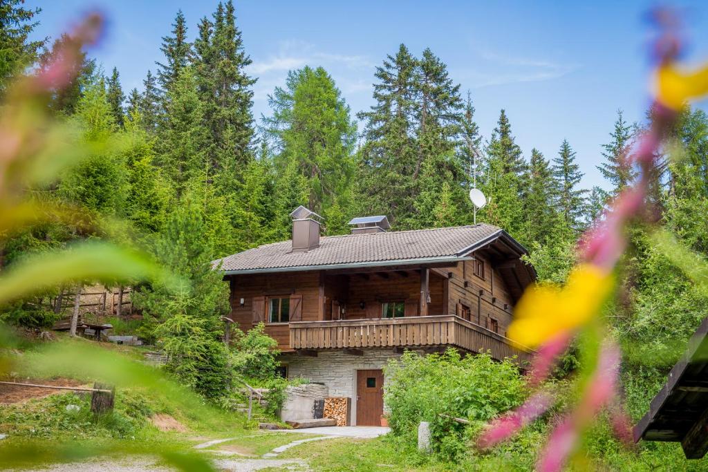 Kronplatz Ski Lodge — photo 1