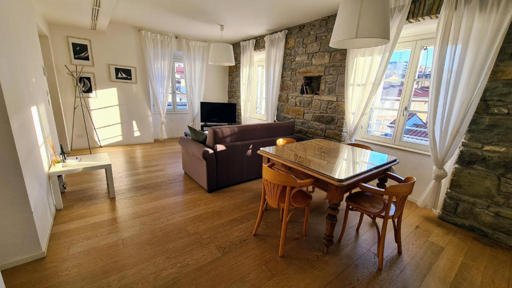 HOMEY I Ritter's Rooms & Apartments photo 3