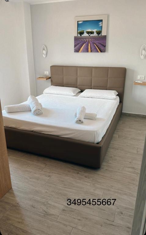 Nephos Tropea photo 2