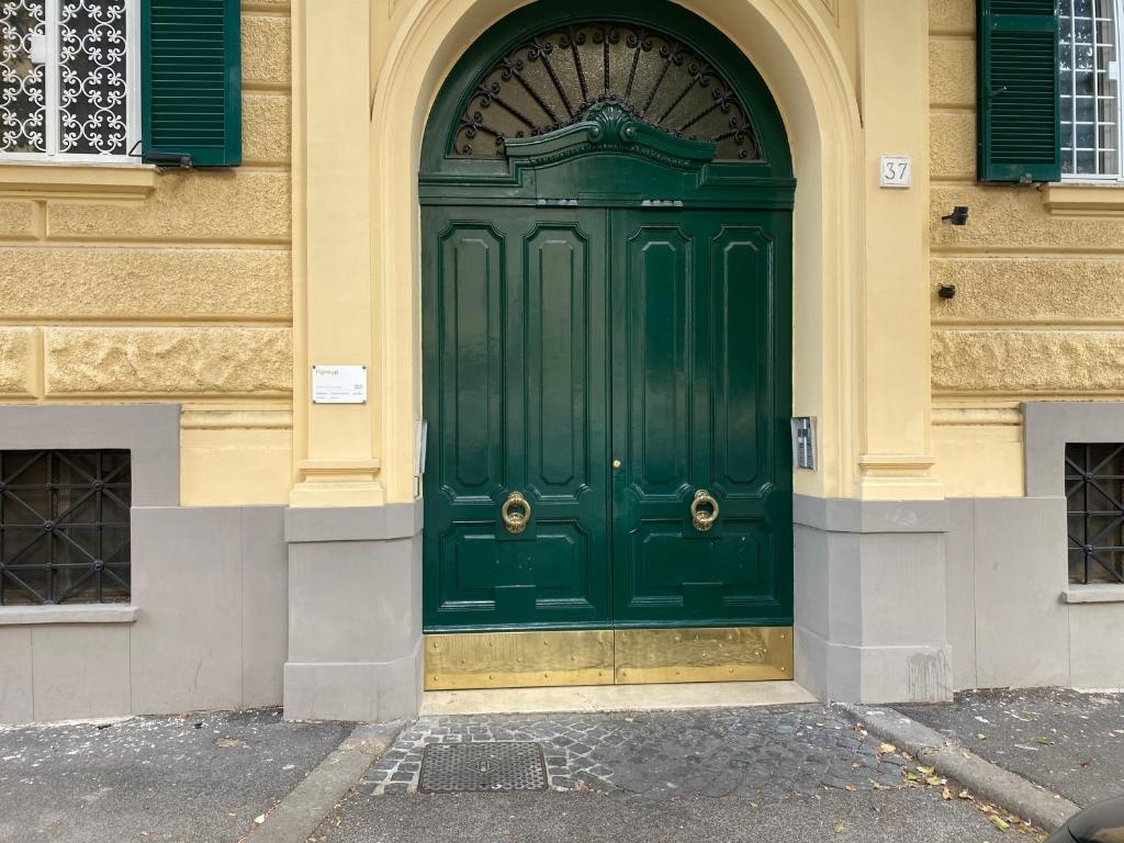 La Rosa di Roma one big room in San Giovanni photo 2