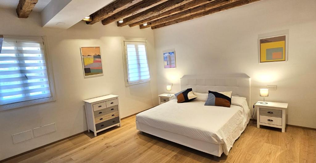 Small Villa with private Garden photo 2