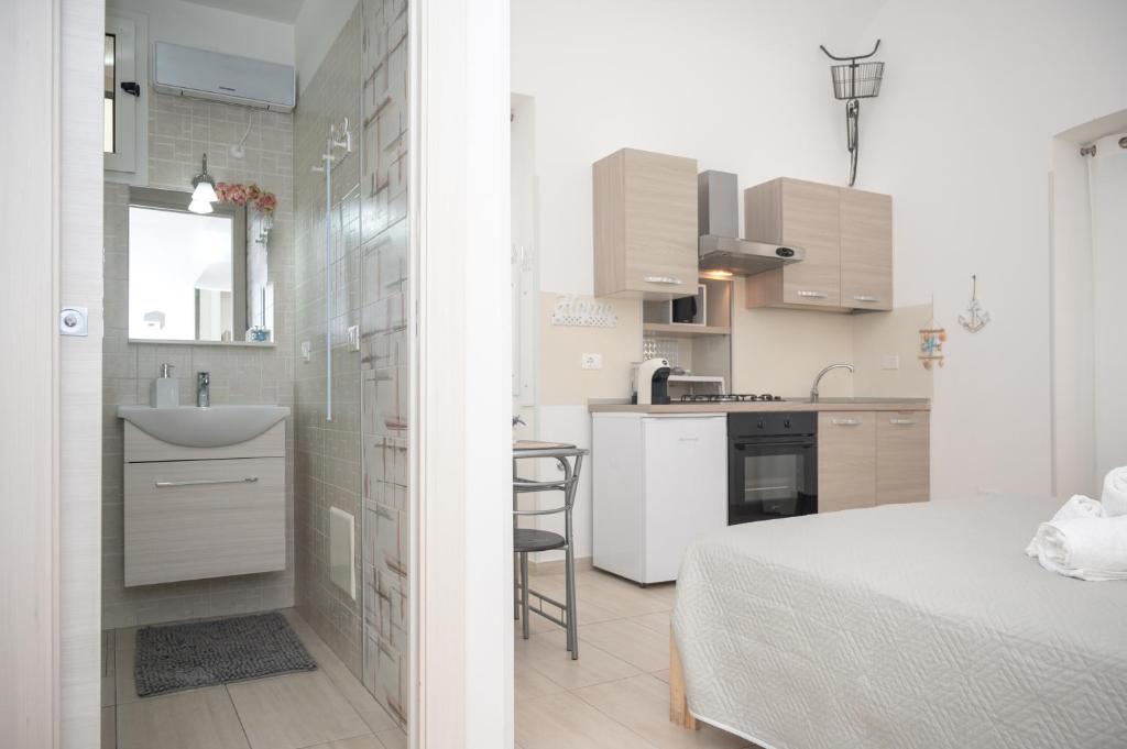 Sweet Home photo 3