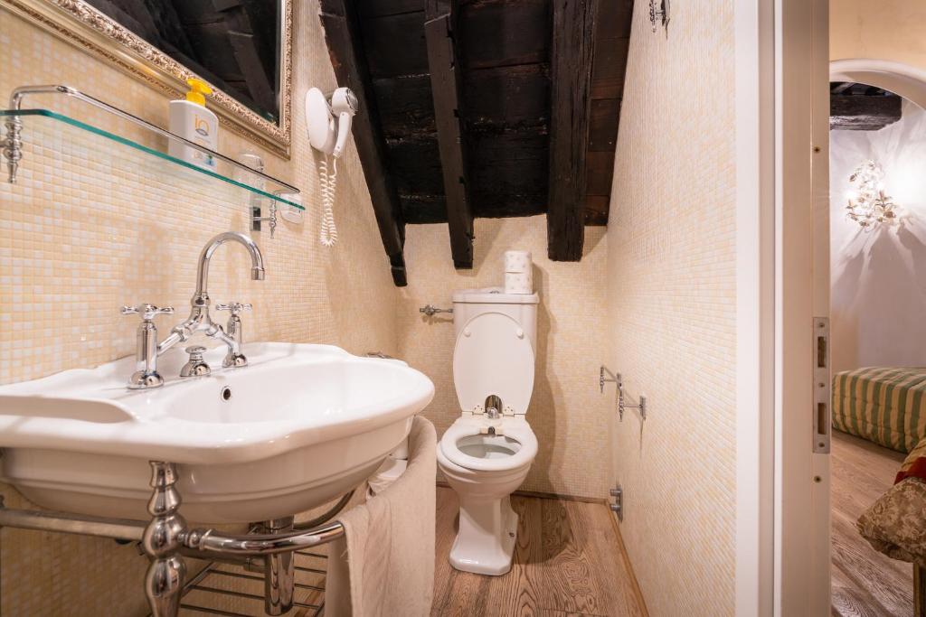 The Luxury Madonnina Suite photo 3