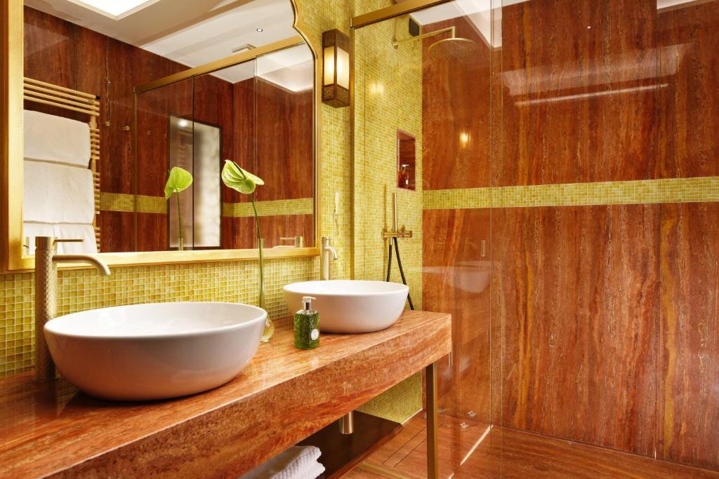 Empress Theodora Apartments photo 3