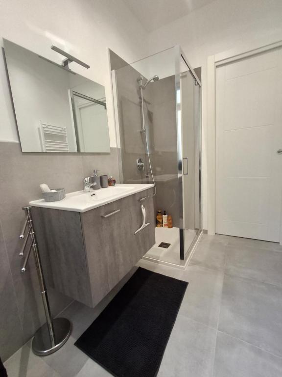 Civicocinque adiacente Metro photo 3