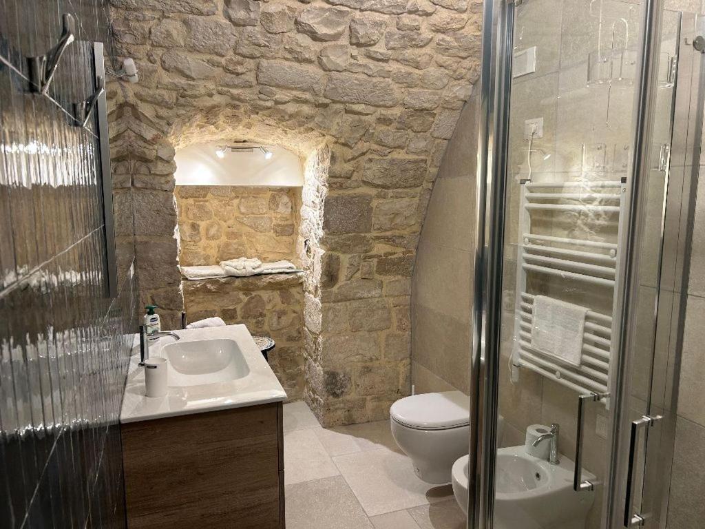 Suite Duomo Trani 6 photo 3