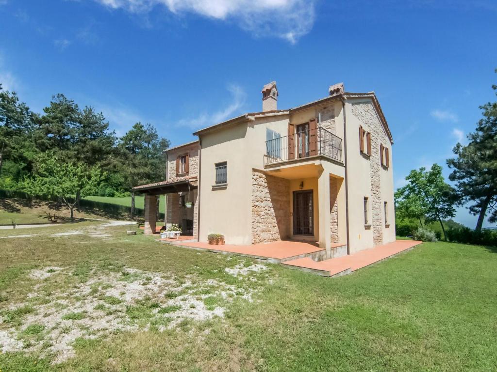 Villa in Tavoleto with pool — photo 1