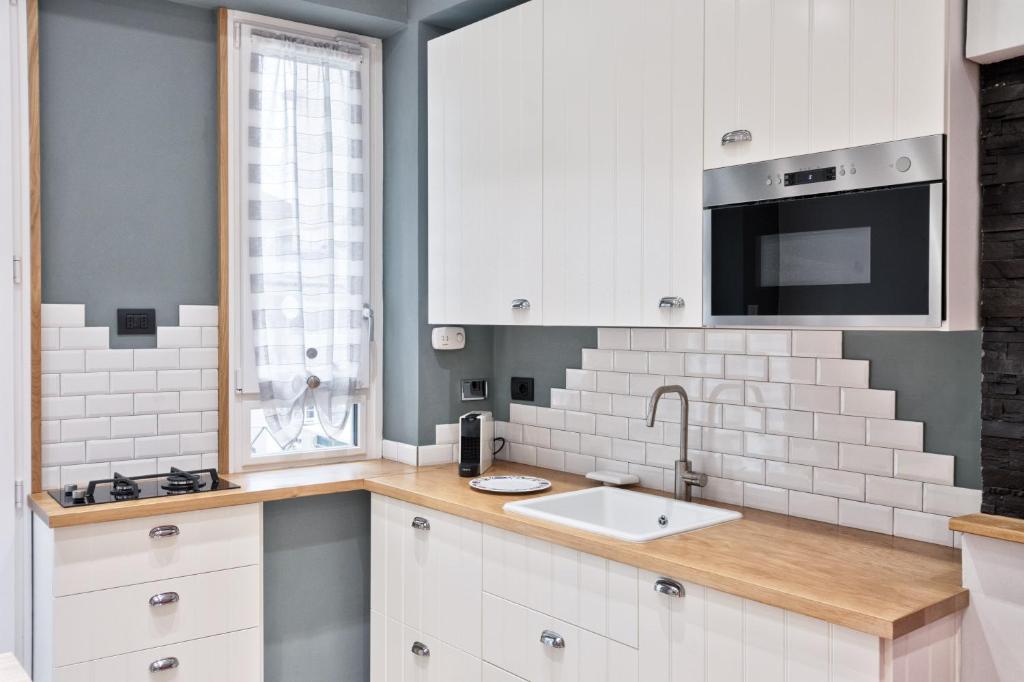 GuestHost - Torino Dora Stylish Apartment photo 3