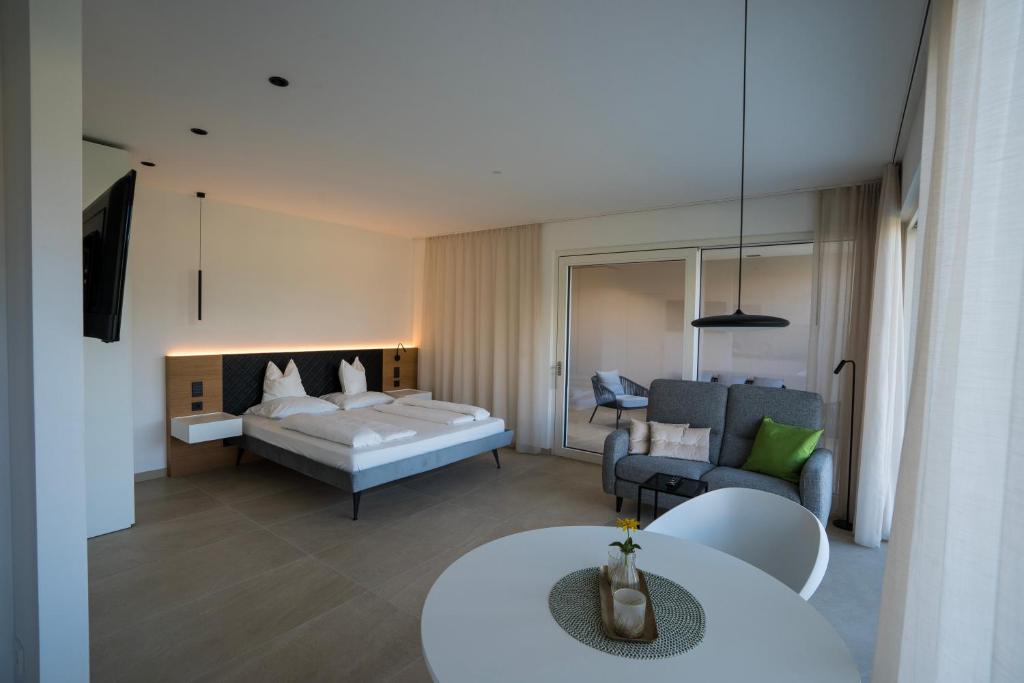 Zilli Studio Apartments photo 2