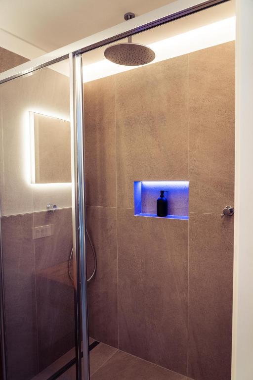 Zilli Studio Apartments photo 3