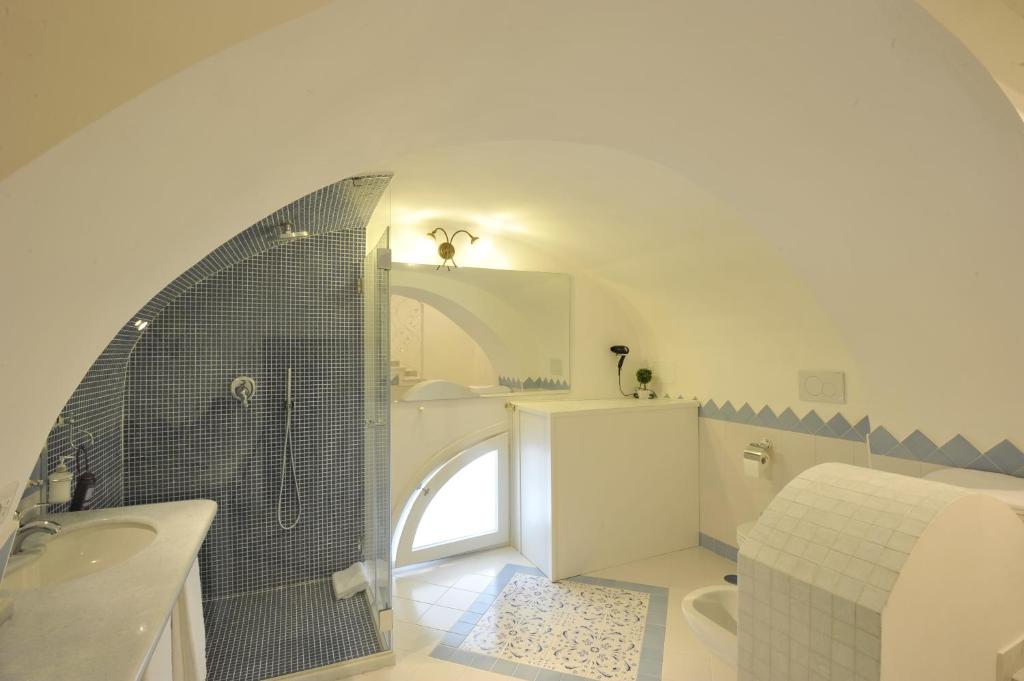 Surriento Suites photo 3