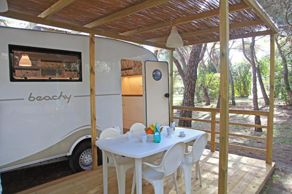 Riva di Ugento Beach Camping Resort photo 3