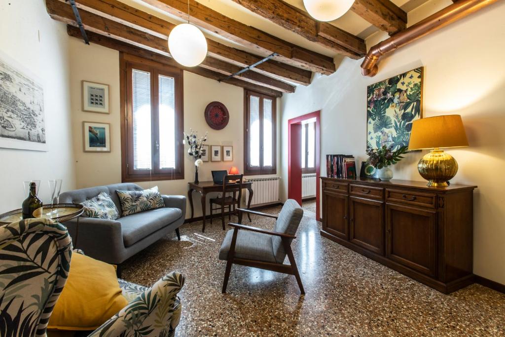 Riva De Biasio Charming Apartment — photo 1