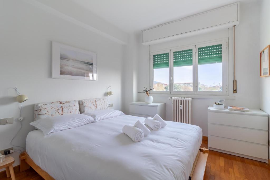 Trilocale in Via Pogatschnig 40 -- San Siro-Rho Fiera-Duomo photo 2