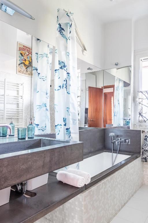 Trilocale in Via Pogatschnig 40 -- San Siro-Rho Fiera-Duomo photo 3