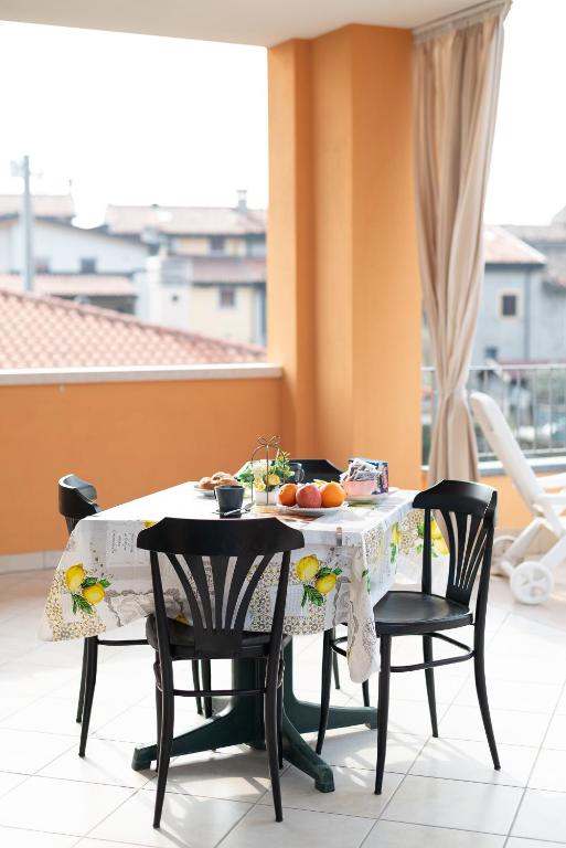 Terrazza baciata dal sole photo 3