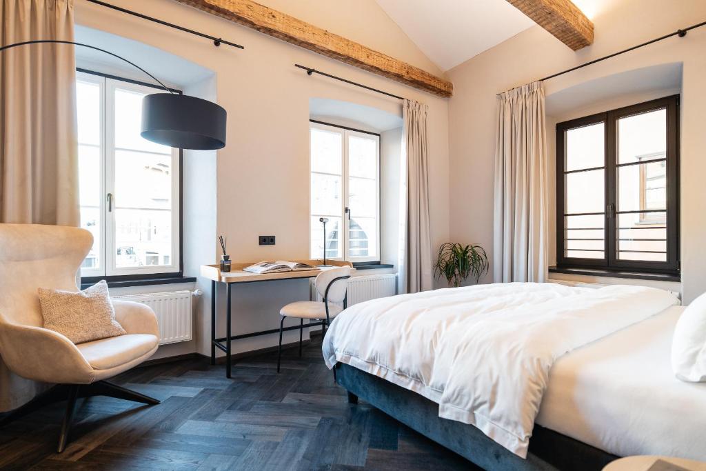 Schwarzer Adler - Concept Living — photo 1