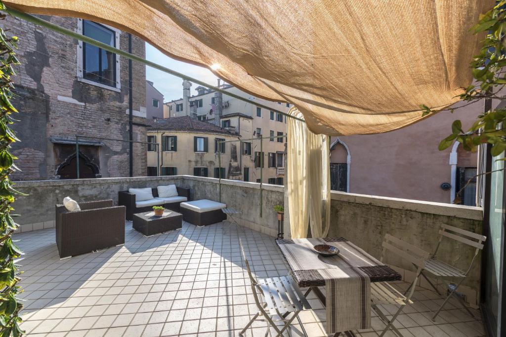 Tre Sestieri Terrace - CANAL VIEW 2024 photo 2