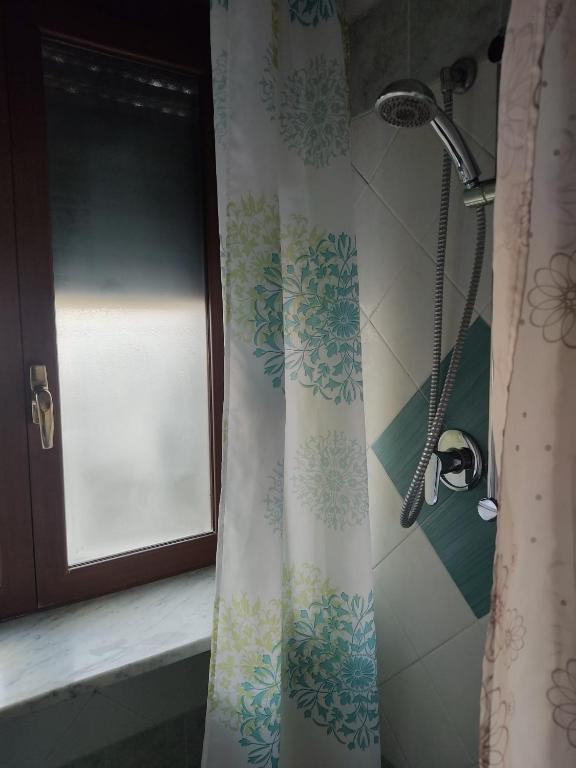 Stanza singola con bagno personale photo 3